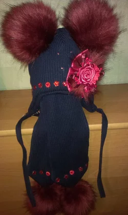 Детская зимняя шапка с шарфом для девочки с цветным мехом